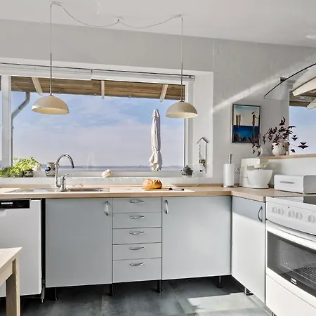 3 Bedroom Gorgeous In * Hejls