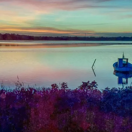 Vakantiehuis 3 Bedroom Gorgeous In *